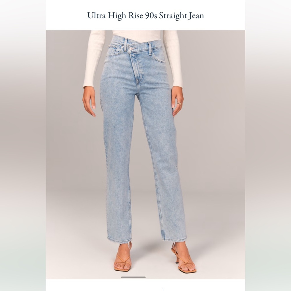 Ultra High Rise 90s Straight Jean